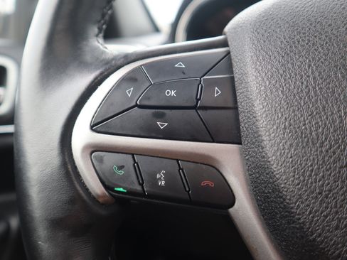 Used 2018 Jeep Grand Cherokee Limited image 61