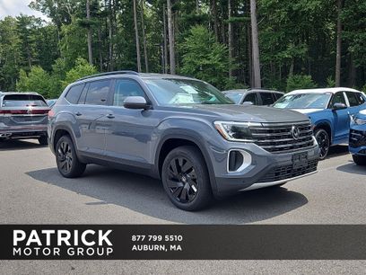 New 2026 Volkswagen Atlas SE