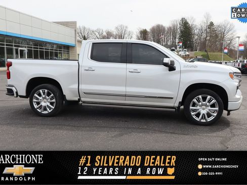 Used 2022 Chevrolet Silverado 1500 High Country AWD/4WD image 1