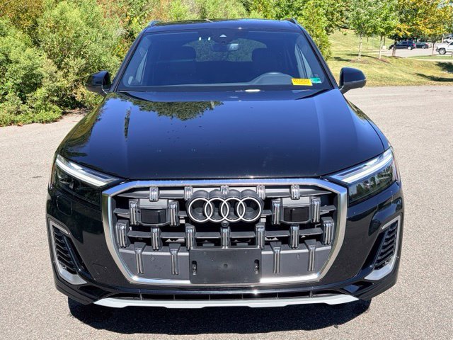 Used 2025 Audi Q7 3.0T Premium Plus w/ Premium Plus Package AWD/4WD image 2