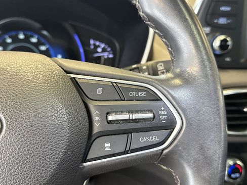 Used 2019 Hyundai Santa Fe Limited image 22