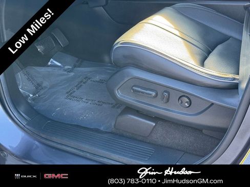 Used 2024 Honda Pilot Elite image 23