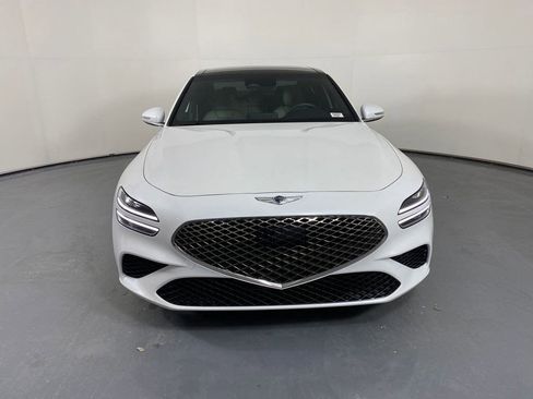 Used 2022 Genesis G70 2.0T w/ Prestige Package image 2