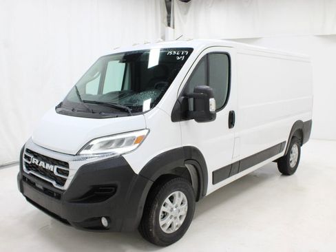 Used 2024 RAM ProMaster 2500 w/ Quick Order Package 22G SLT FWD image 20