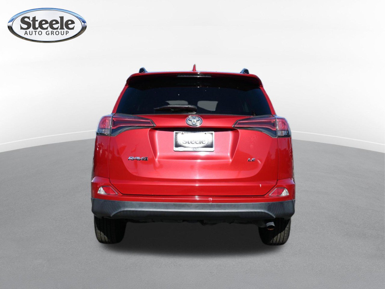 Used 2017 Toyota RAV4 LE FWD image 6