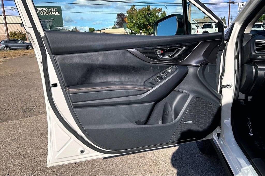 Used 2019 Subaru Crosstrek 2.0i Limited w/ Moonroof Package w/Navigation AWD/4WD image 22