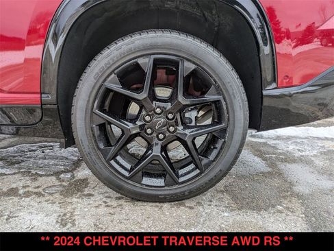 Used 2024 Chevrolet Traverse RS w/ LPO, Floor Liner Package image 34