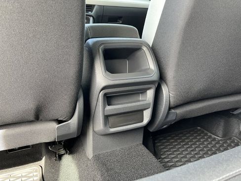 New 2025 Volkswagen Taos S image 36