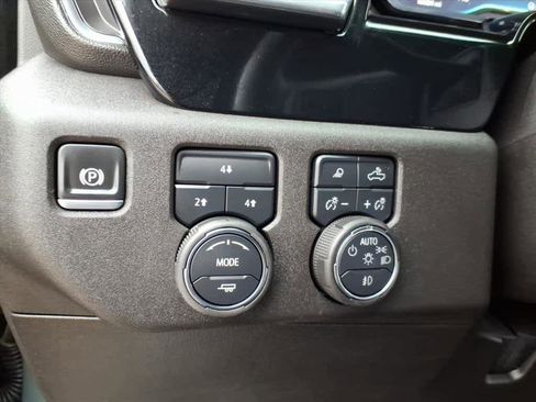 Certified 2025 Chevrolet Silverado 2500 LT w/ All Star Edition image 18