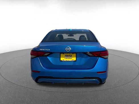 Used 2025 Nissan Sentra SV FWD image 10