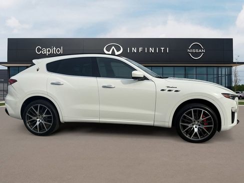 Used 2022 Maserati Levante Modena image 4