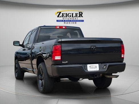 Used 2019 RAM 1500 Express w/ Express Value Package AWD/4WD image 5