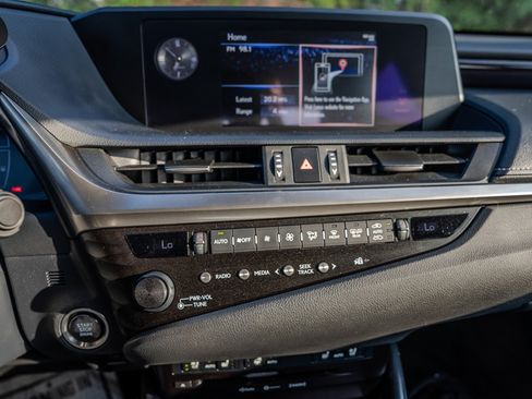 Used 2019 Lexus ES 350 w/ Premium Package FWD image 20