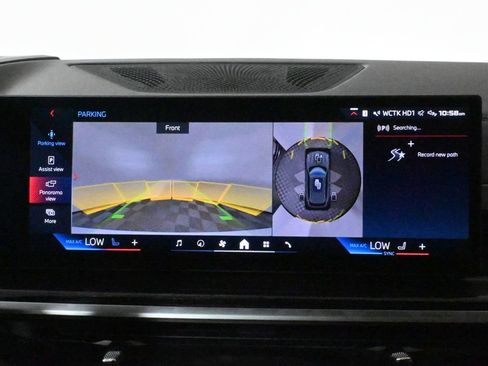 Used 2025 BMW X5 M60i w/ Executive Package image 25