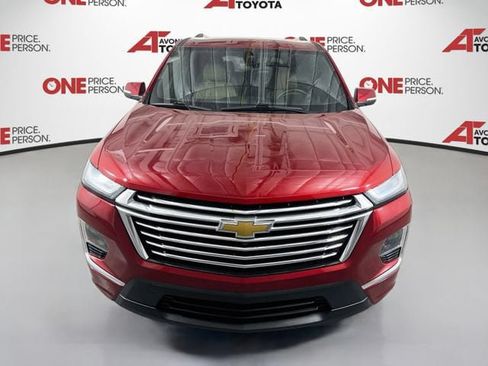 Used 2023 Chevrolet Traverse Premier w/ LPO, Floor Liner Package FWD image 2