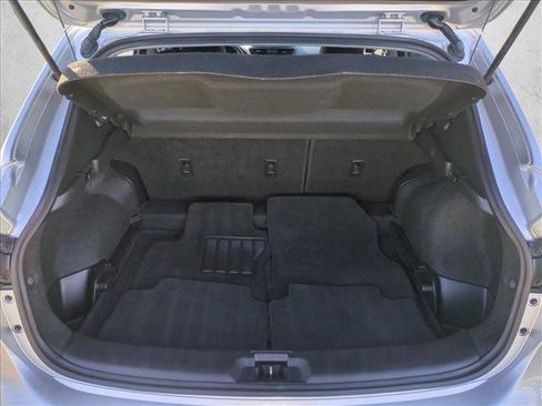 Used 2020 Nissan Rogue Sport S image 6