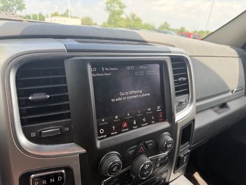 Used 2018 RAM 1500 Big Horn AWD/4WD image 19