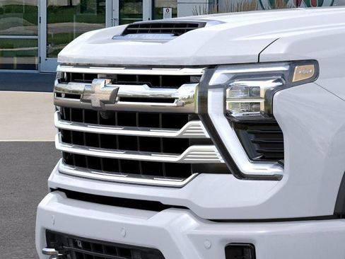 New 2026 Chevrolet Silverado 2500 High Country w/ High Country Premium Package image 13