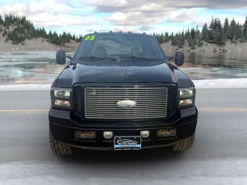 Used 2005 Ford F350 Harley-Davidson image 8