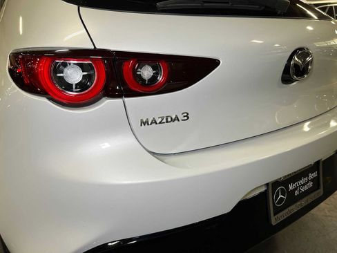 Used 2025 MAZDA MAZDA3 s Sport FWD image 14