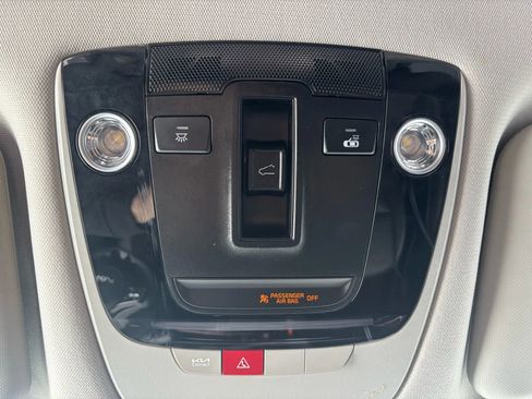 Used 2024 Kia Seltos EX image 25