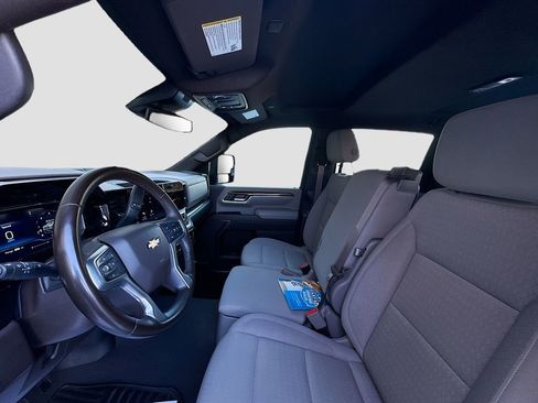 Used 2024 Chevrolet Silverado 3500 LT image 22