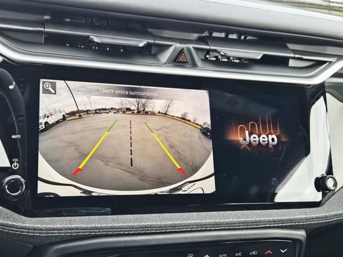 New 2026 Jeep Cherokee Laredo image 22