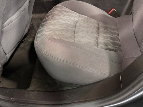 Used 2013 Chevrolet Volt image 21