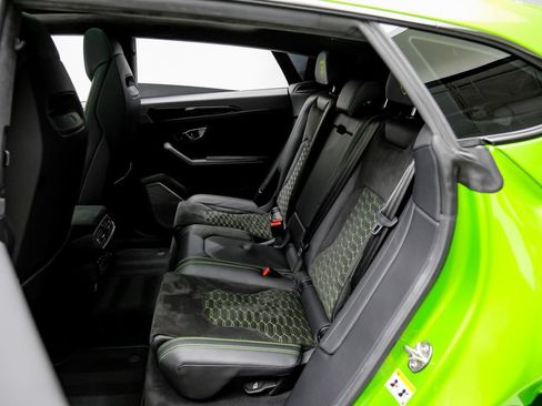 Used 2023 Lamborghini Urus S AWD/4WD image 47