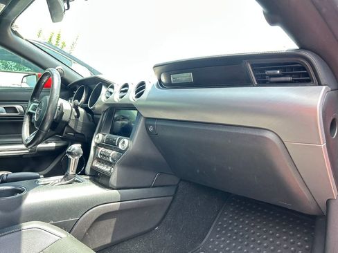 Used 2019 Ford Mustang Premium RWD image 17