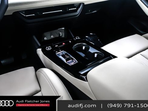 Used 2025 Audi Q6 e-tron Premium Plus w/ Premium Plus image 6