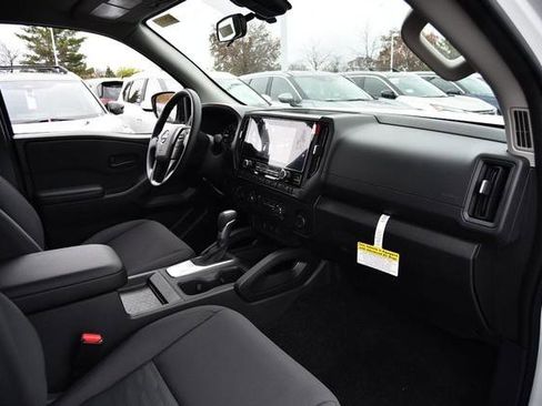 New 2026 Nissan Frontier S image 10