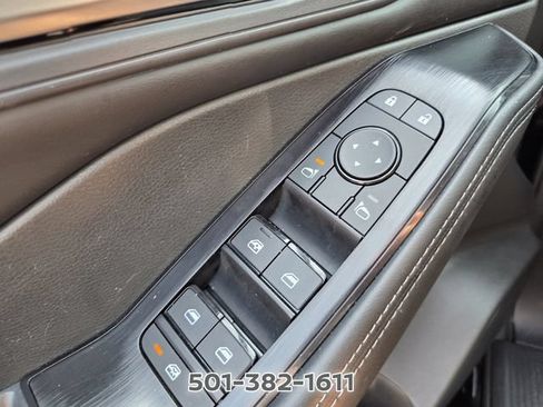 Certified 2025 Nissan Rogue SV w/ SV Premium Package FWD image 31