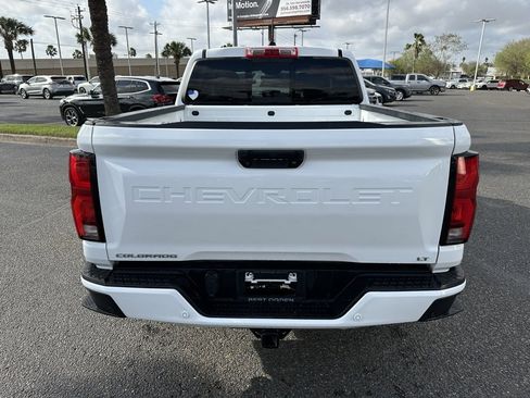 Used 2024 Chevrolet Colorado LT w/ LT Convenience Package III image 5