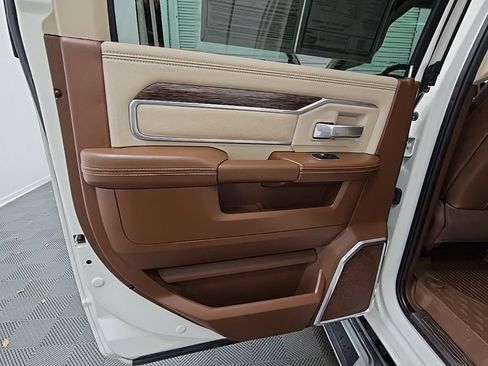 Used 2020 RAM 2500 Laramie image 33