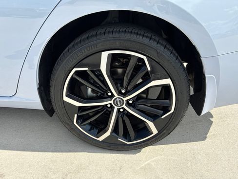Used 2024 Nissan Altima 2.5 SR AWD/4WD image 38