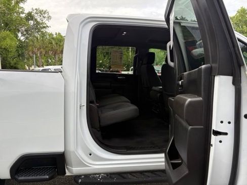 Used 2024 Chevrolet Silverado 2500 Custom w/ Custom Convenience Package AWD/4WD image 22