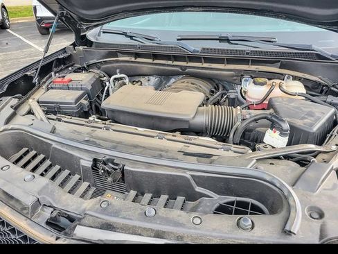 Used 2024 Cadillac Escalade Sport AWD/4WD image 33