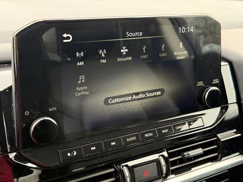 Used 2024 Nissan Pathfinder SL w/ SL Premium Package AWD/4WD image 18