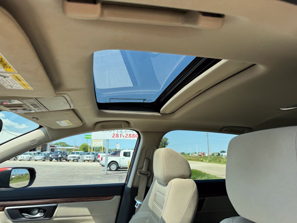 Used 2017 Honda CR-V EX image 7