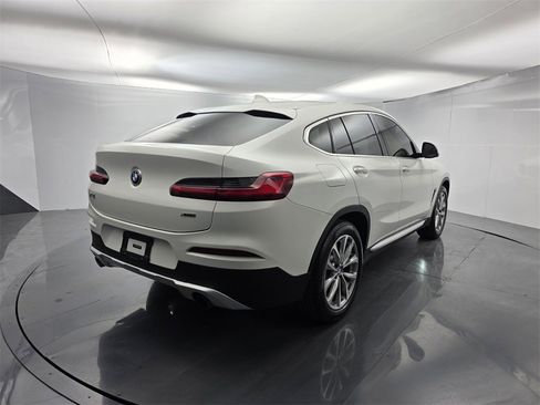 Used 2019 BMW X4 xDrive30i image 4