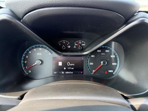 Used 2021 Chevrolet Colorado Z71 AWD/4WD image 38