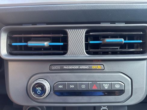 New 2025 Ford Maverick Lobo image 21