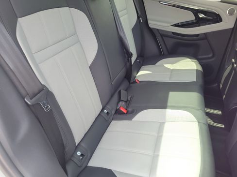 Used 2023 Land Rover Range Rover Evoque R-Dynamic SE AWD/4WD image 15