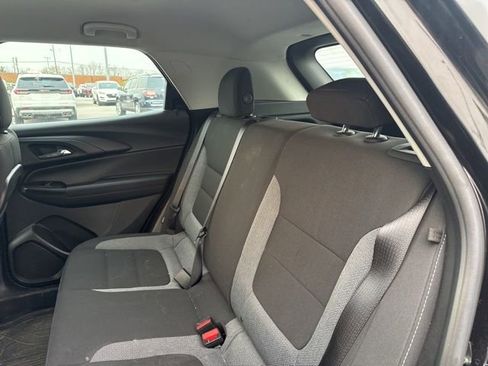 Used 2022 Chevrolet TrailBlazer LS image 28