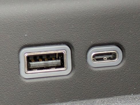 New 2025 Chevrolet Tahoe High Country image 25