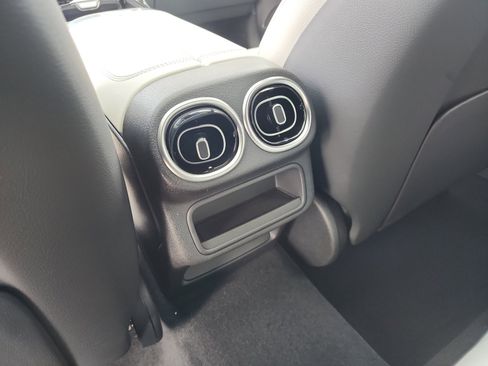 New 2026 Mercedes-Benz GLC 300 300 4MATIC image 27