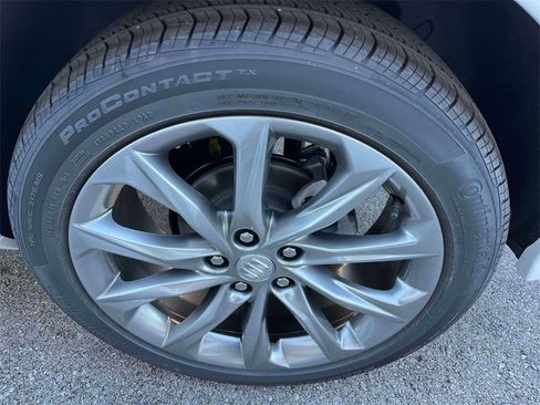 New 2026 Buick Encore GX Avenir w/ Avenir Technology Package image 11