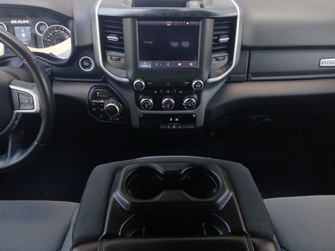 Used 2023 RAM 1500 Lone Star AWD/4WD image 3