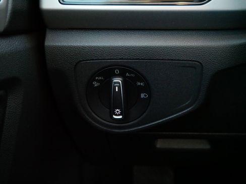 Certified 2021 Volkswagen Atlas SEL w/ MDO Package (Bench Seat) image 25